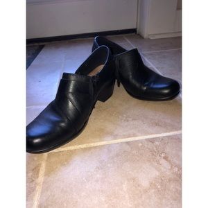 Clarks women’s shoes